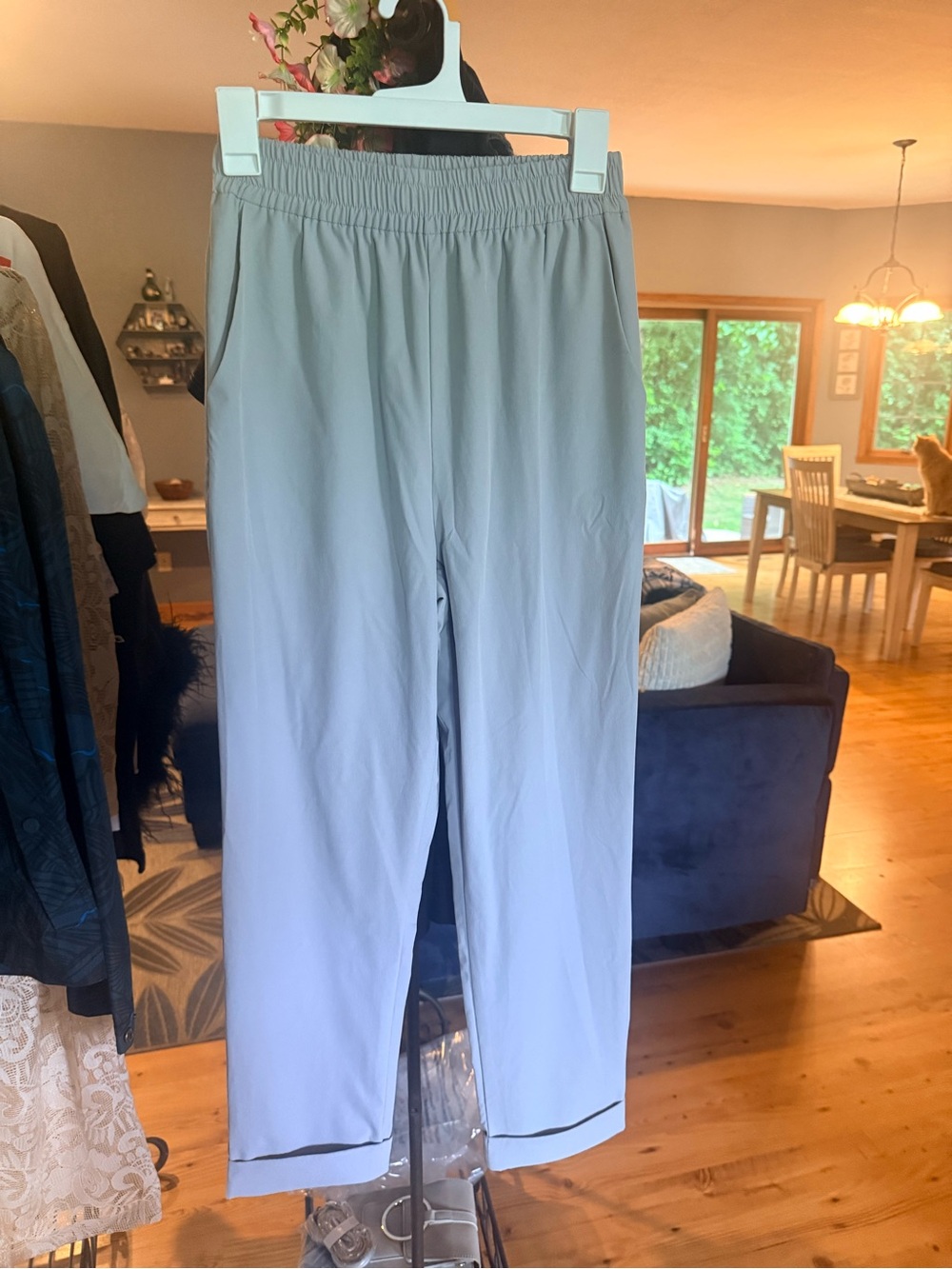 HALARA gray pants with stretch and pocket pockets